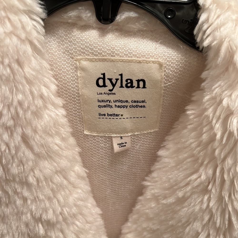 Dylan True Grit Cream Faux Fur Vest Size Small - Picture 2 of 5